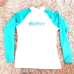ROXY long sleeve surf shirt / rash guard